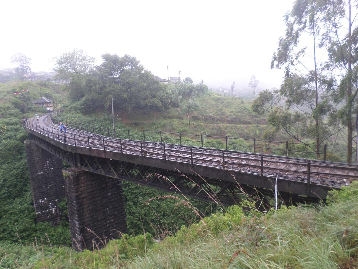 The Train View Acomodação com café da manhã Nuwara Eliya Exterior foto